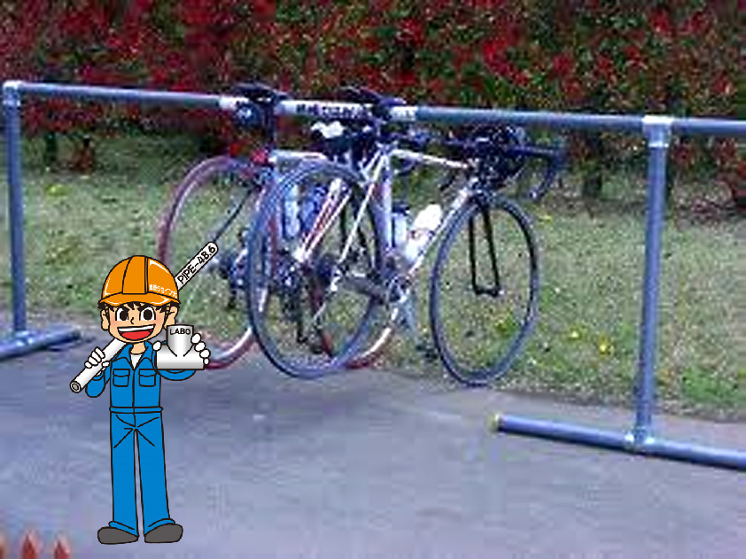 単管パイプ Diy バイクスタンド パイプジョイント 継手 金具 Labo ラボ 金具通販 Tankan Tv 単管パイプのdiy 向け 技術者向けの情報なら単管diyランド